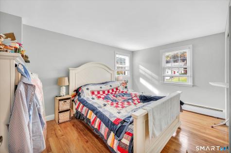5 Clifdon Drive Simsbury CT 06070