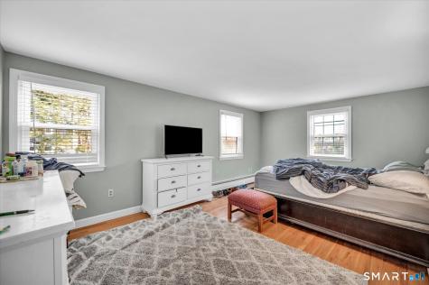 5 Clifdon Drive Simsbury CT 06070
