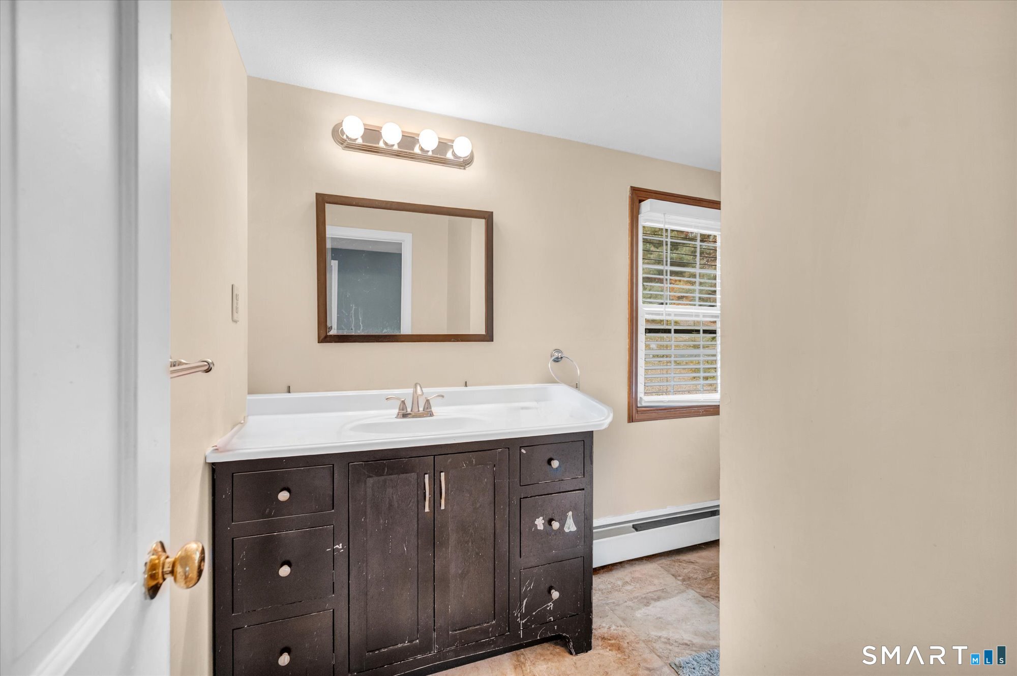5 Clifdon Drive Simsbury CT 06070