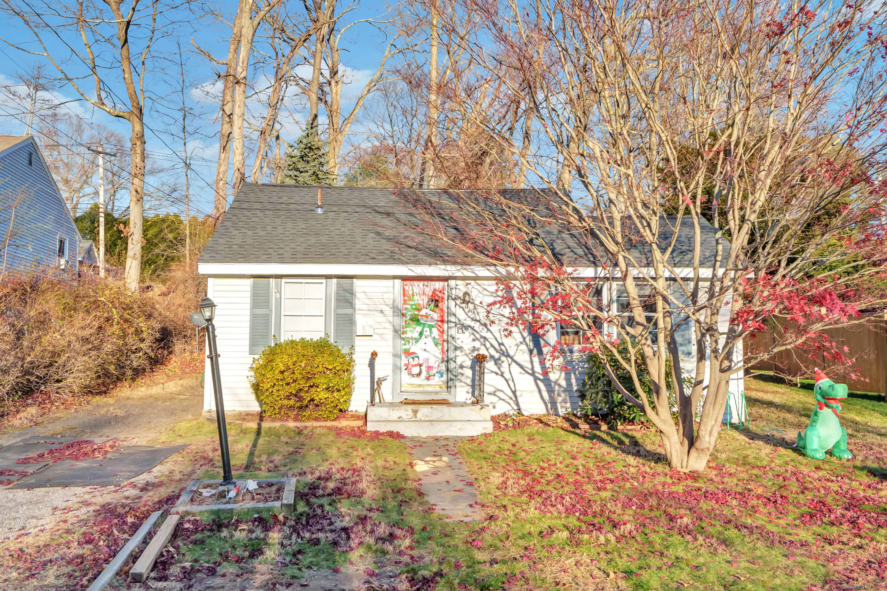 12 Hale Road East Hampton CT 06424