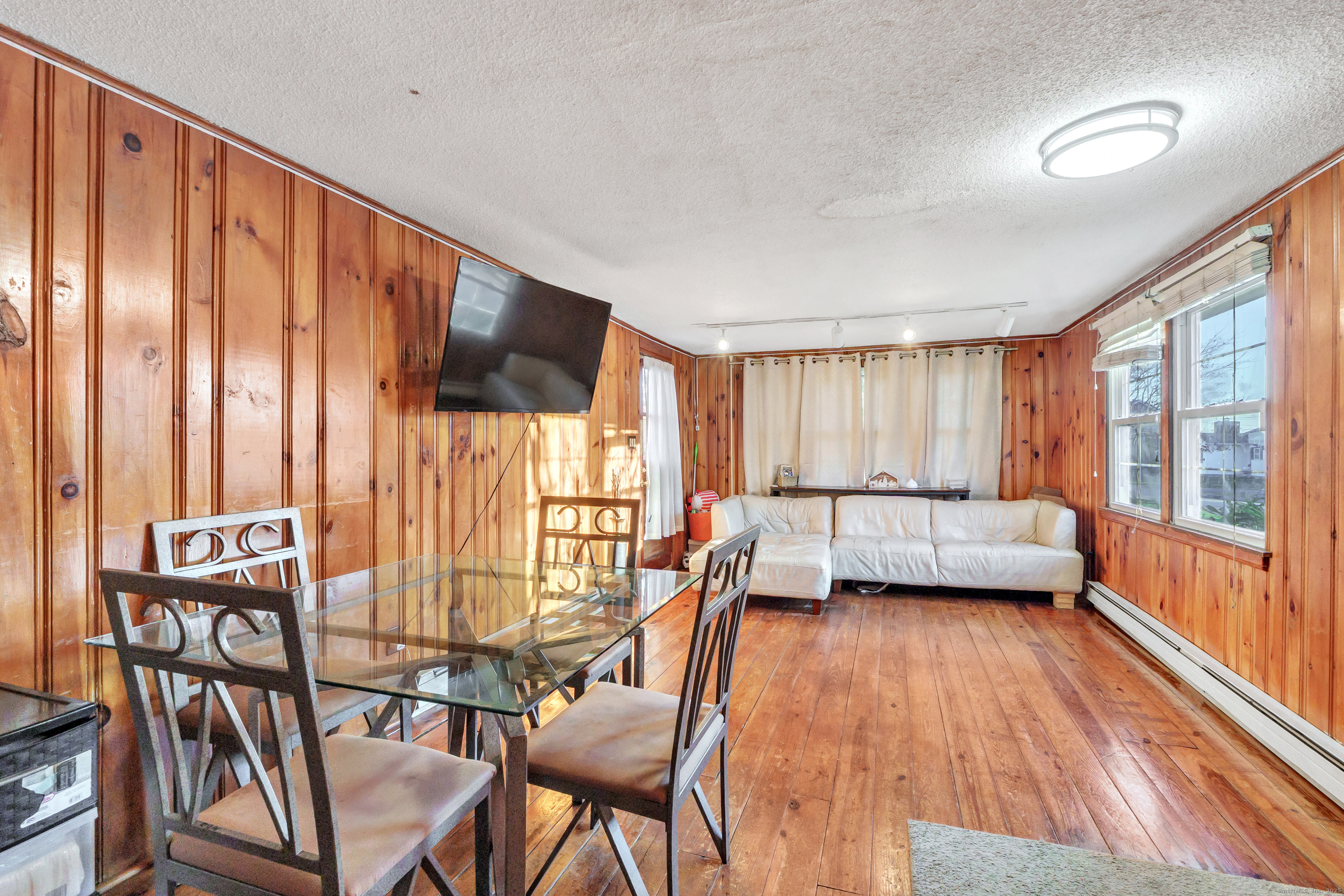12 Hale Road East Hampton CT 06424