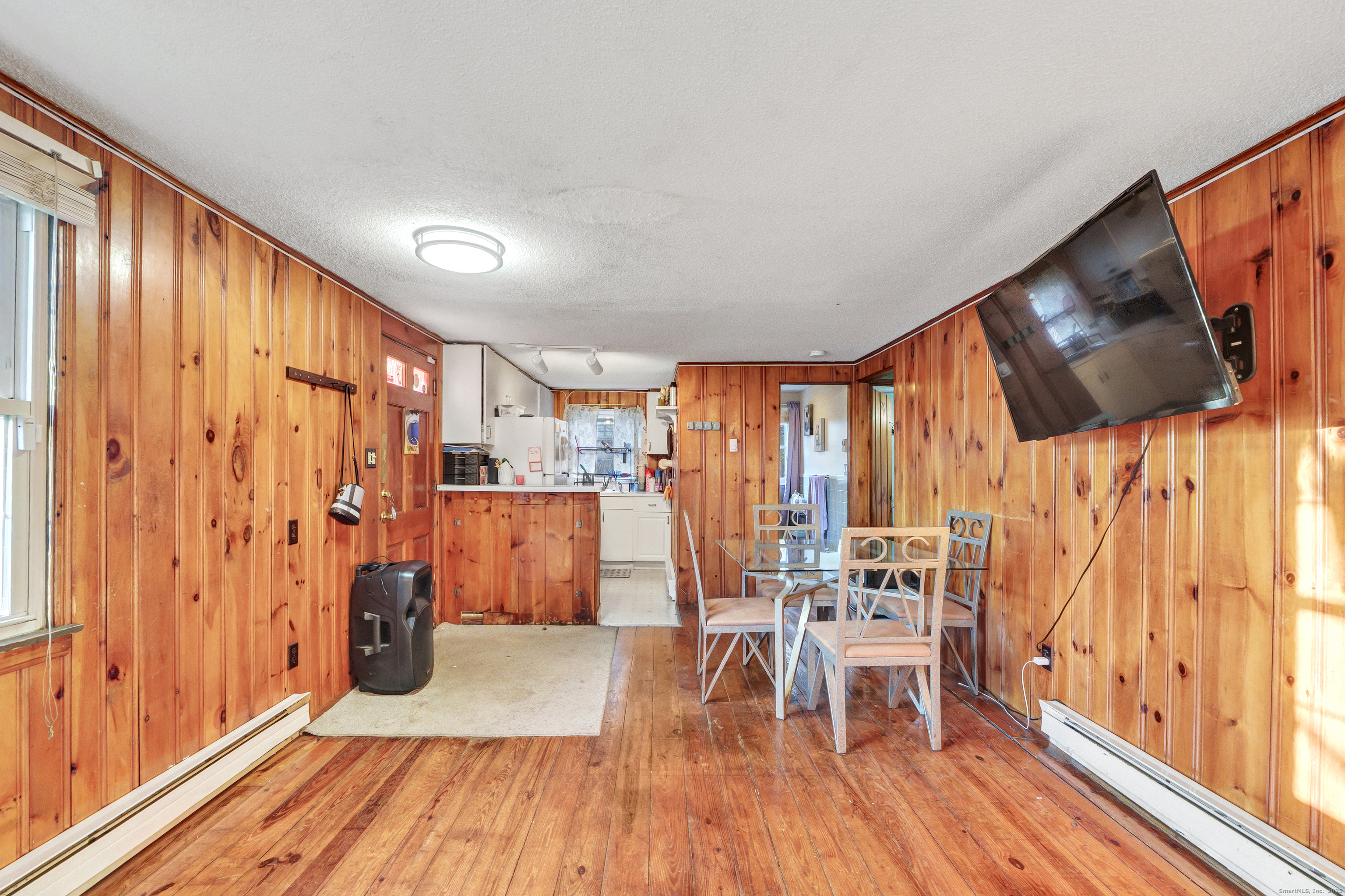 12 Hale Road East Hampton CT 06424