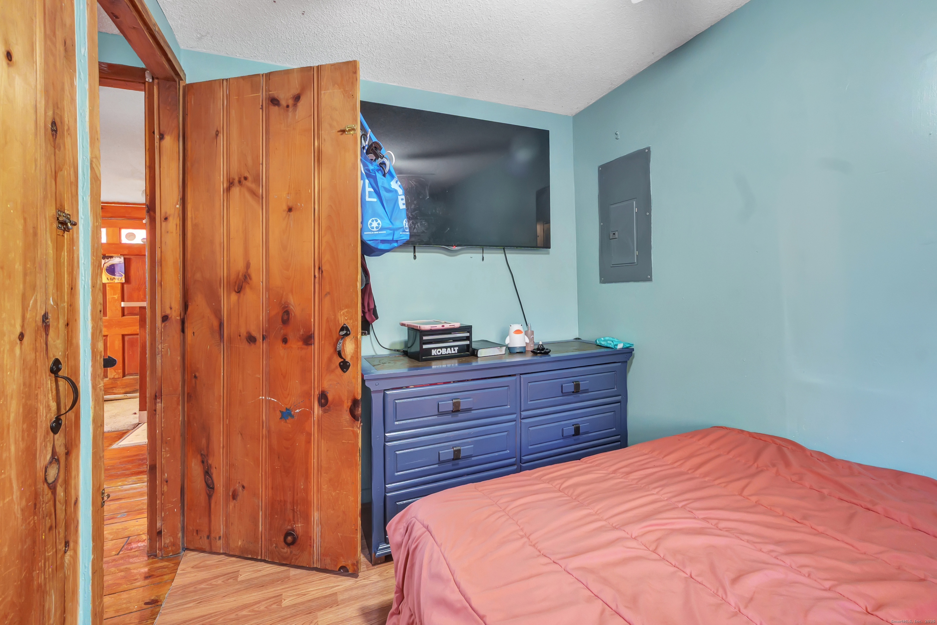 12 Hale Road East Hampton CT 06424