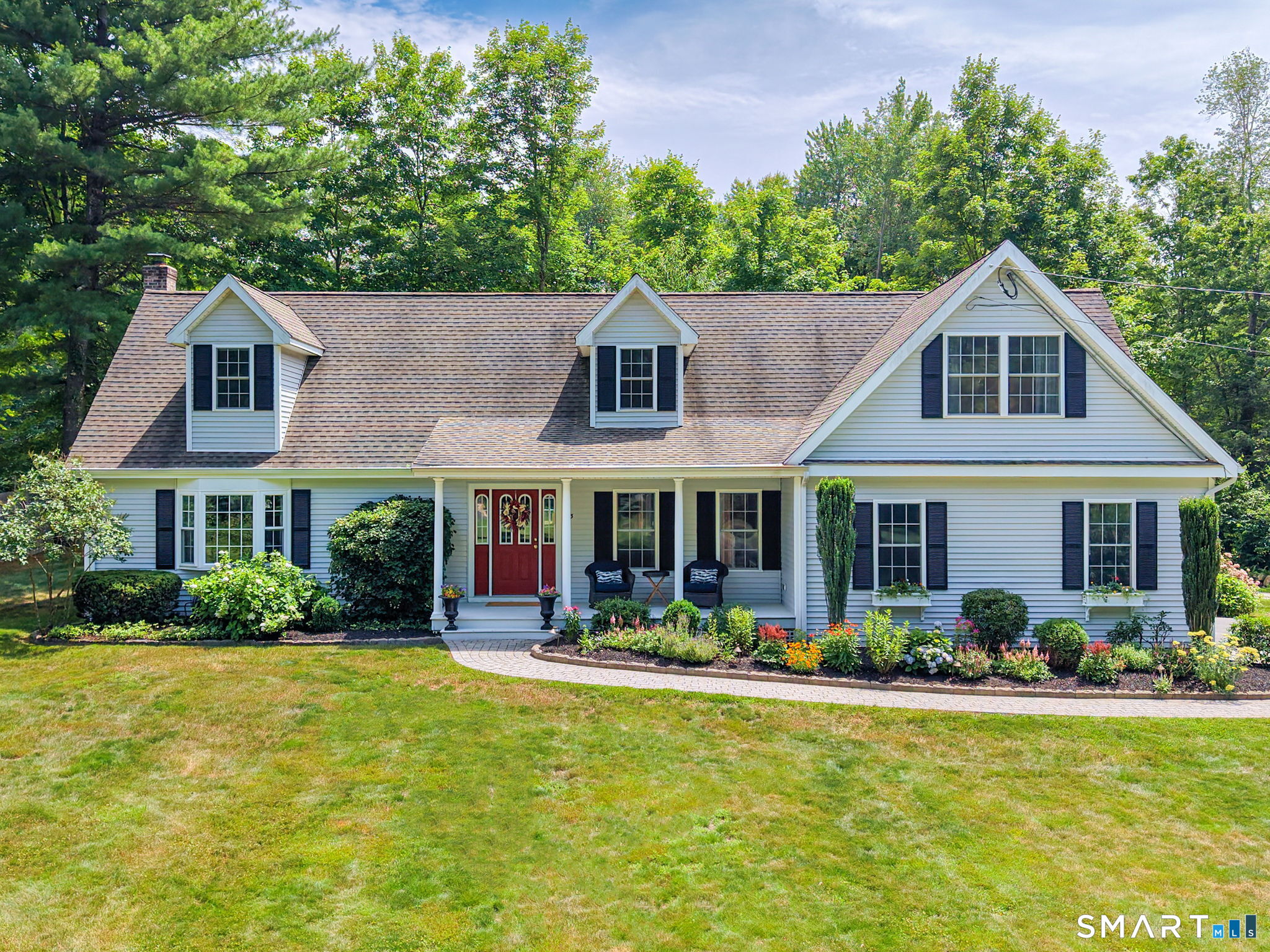 73 School Street Avon CT 06001
