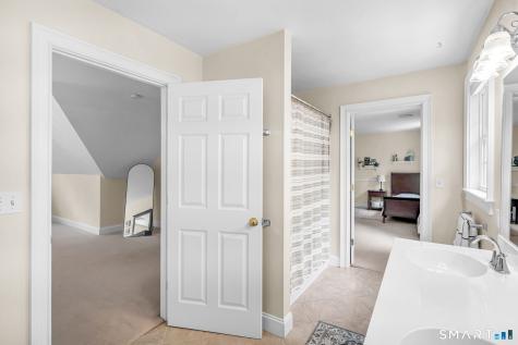 73 School Street Avon CT 06001