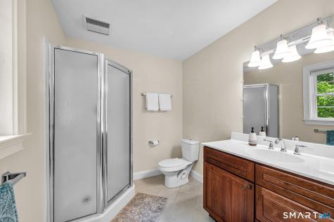 73 School Street Avon CT 06001