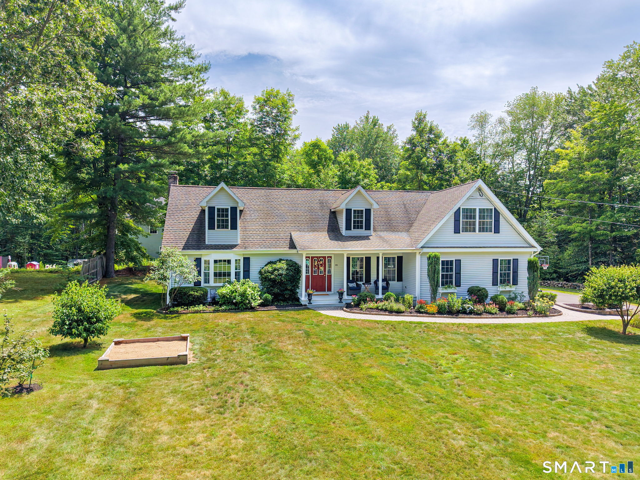 73 School Street Avon CT 06001