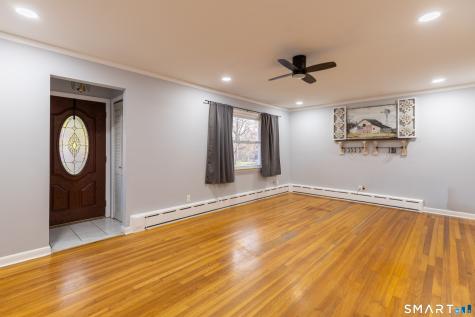 415 Jewett Avenue Bridgeport CT 06066