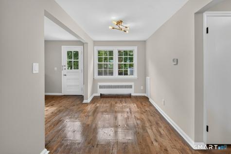 146 Bull Hill Lane West Haven CT 06516
