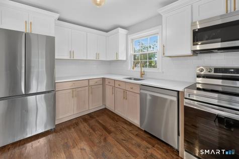 146 Bull Hill Lane West Haven CT 06516