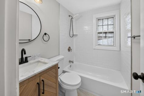 146 Bull Hill Lane West Haven CT 06516