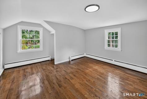 146 Bull Hill Lane West Haven CT 06516
