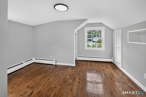 146 Bull Hill Lane West Haven CT 06516