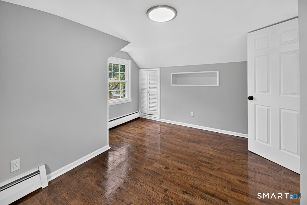 146 Bull Hill Lane West Haven CT 06516