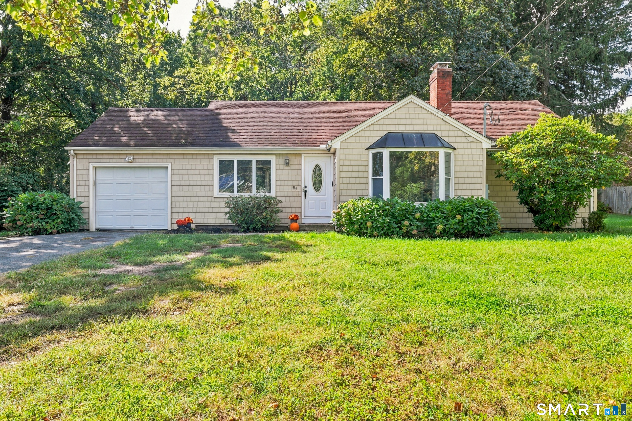 243 Elm Street Windsor Locks CT 06096