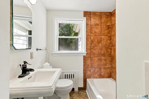 243 Elm Street Windsor Locks CT 06096