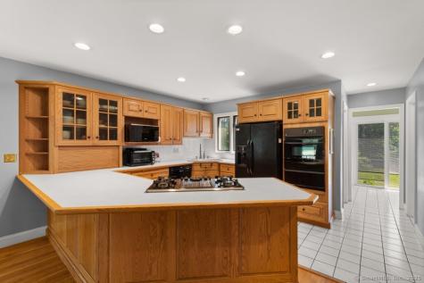 143 Hattertown Road Newtown CT 06470