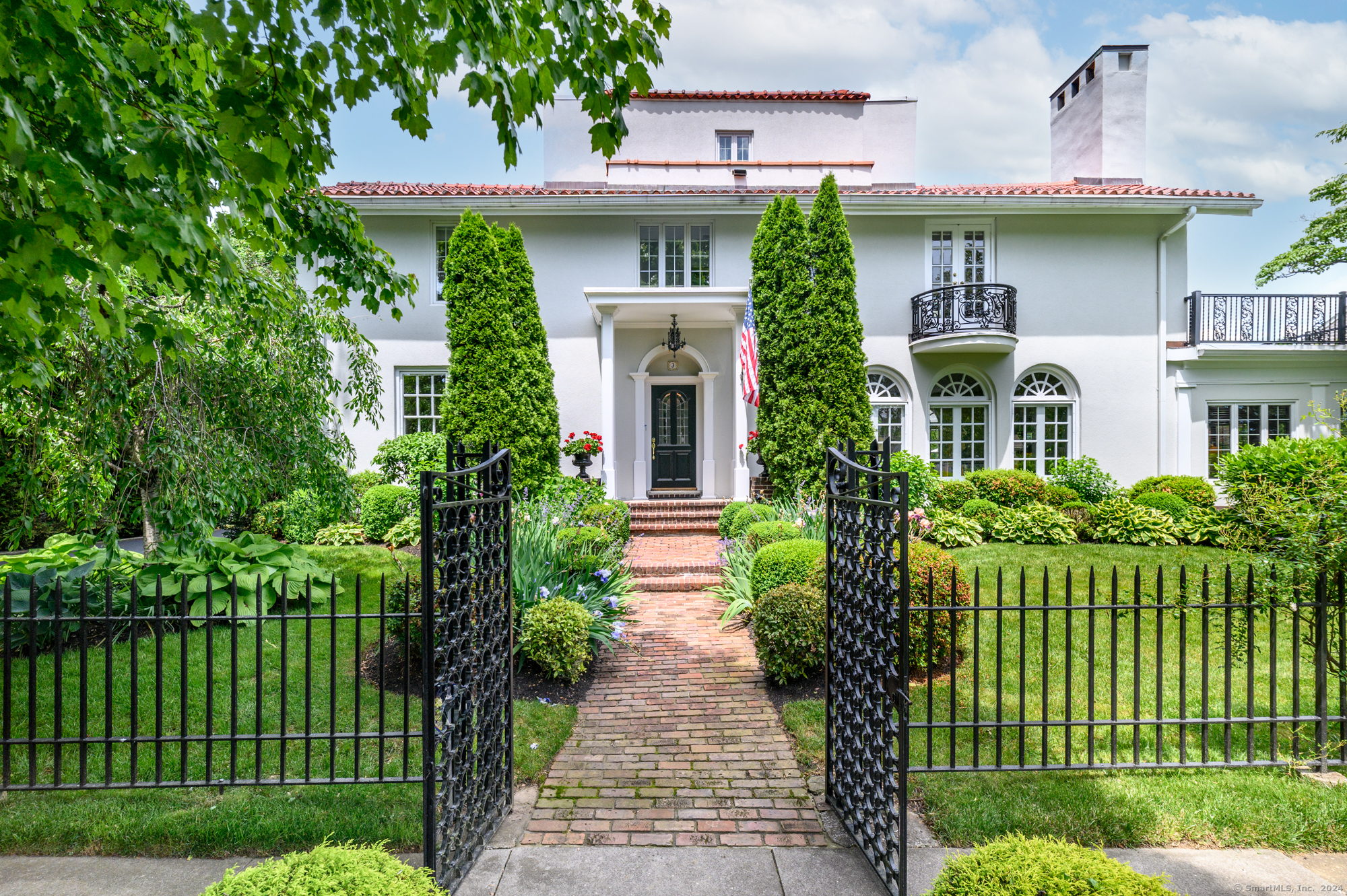 3 Hickory Drive Stamford CT 06902