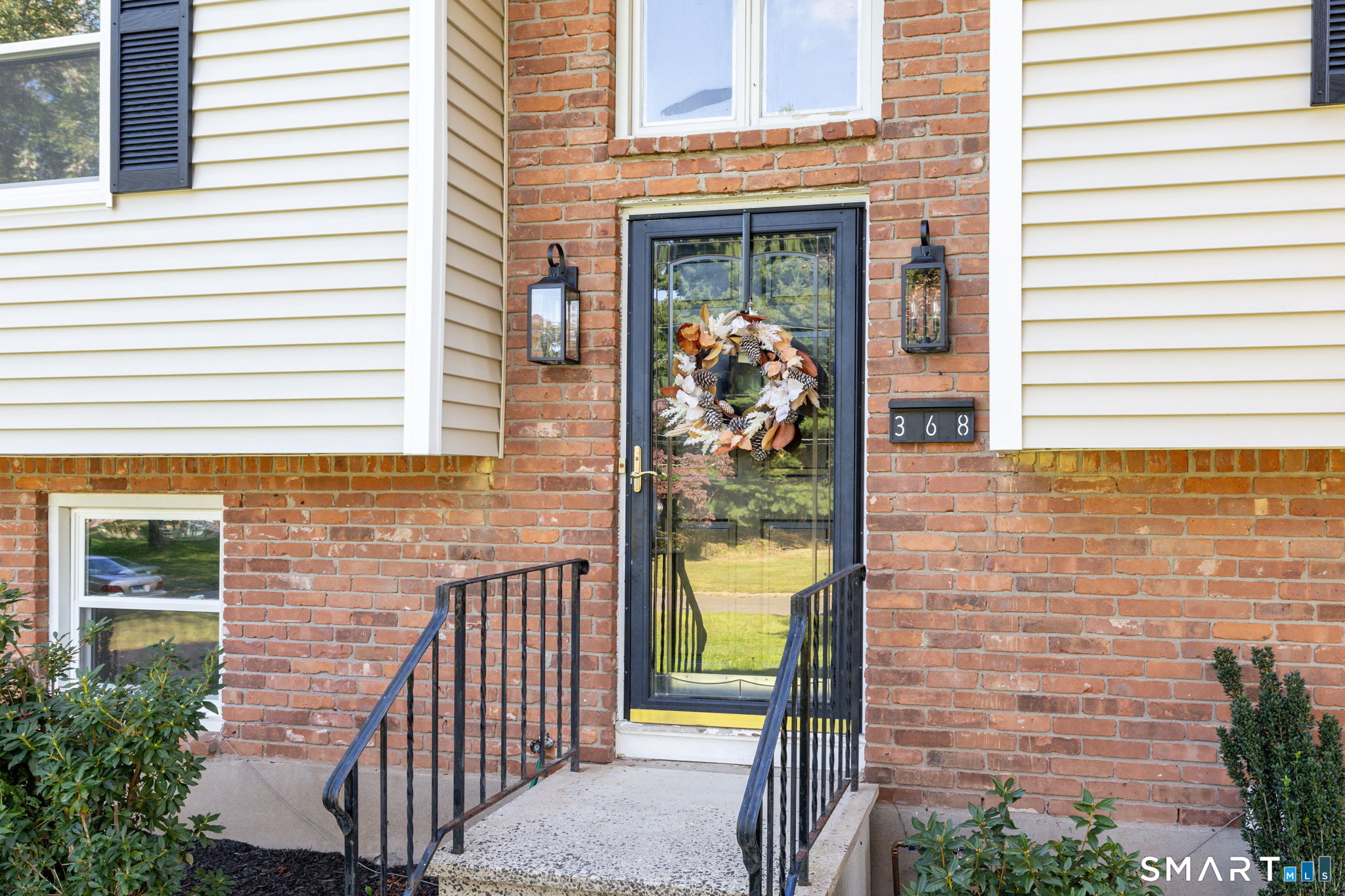 368 Charles Drive Cheshire CT 06410