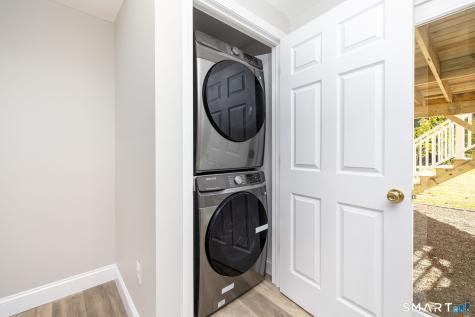 368 Charles Drive Cheshire CT 06410