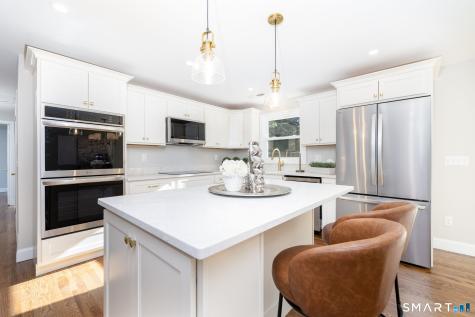 368 Charles Drive Cheshire CT 06410