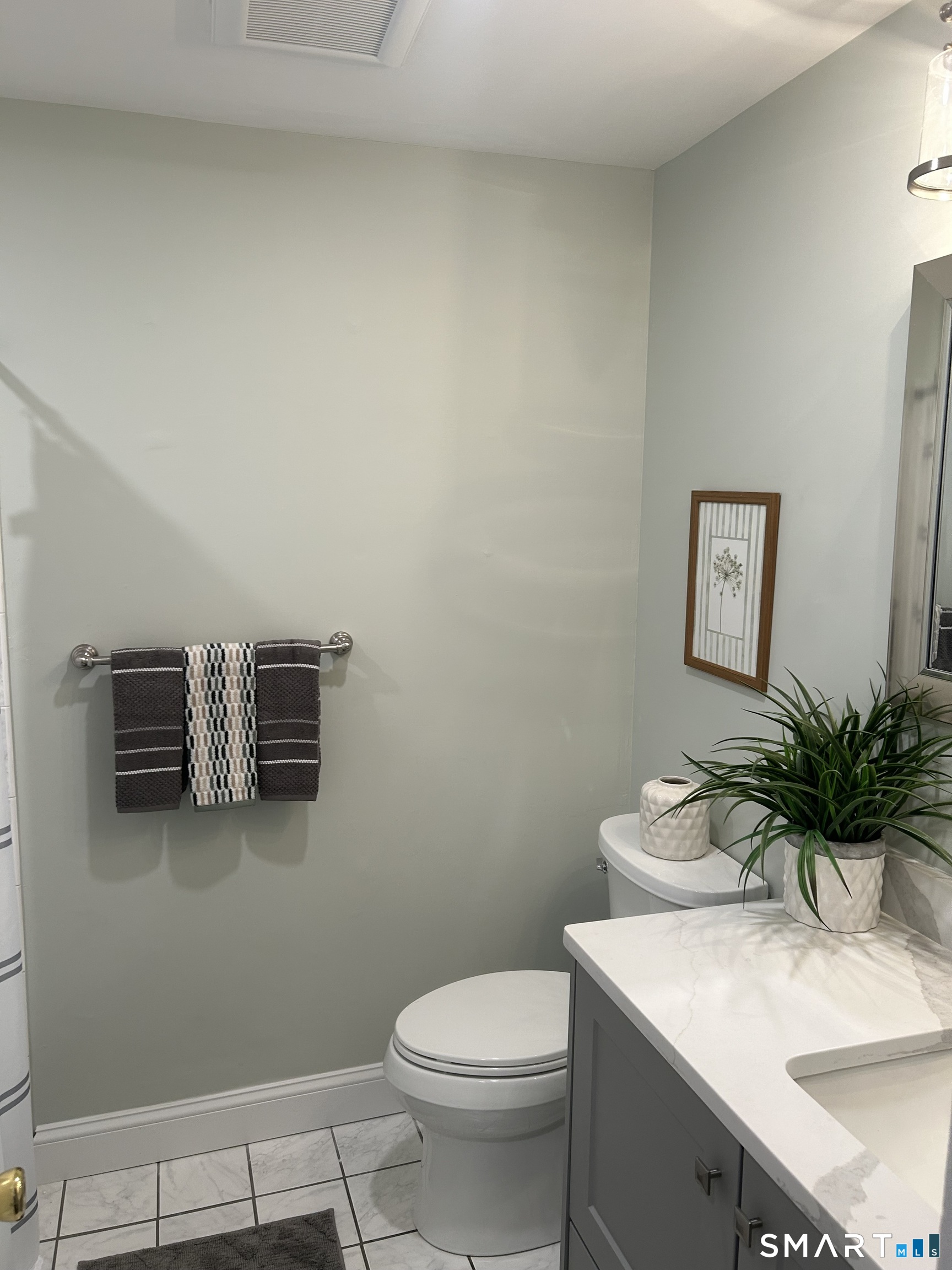 368 Charles Drive Cheshire CT 06410
