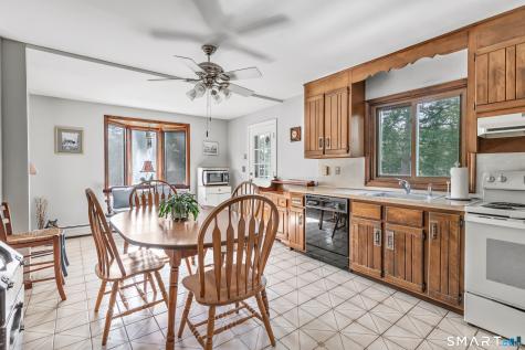 36 Romanock Place Fairfield CT 06824