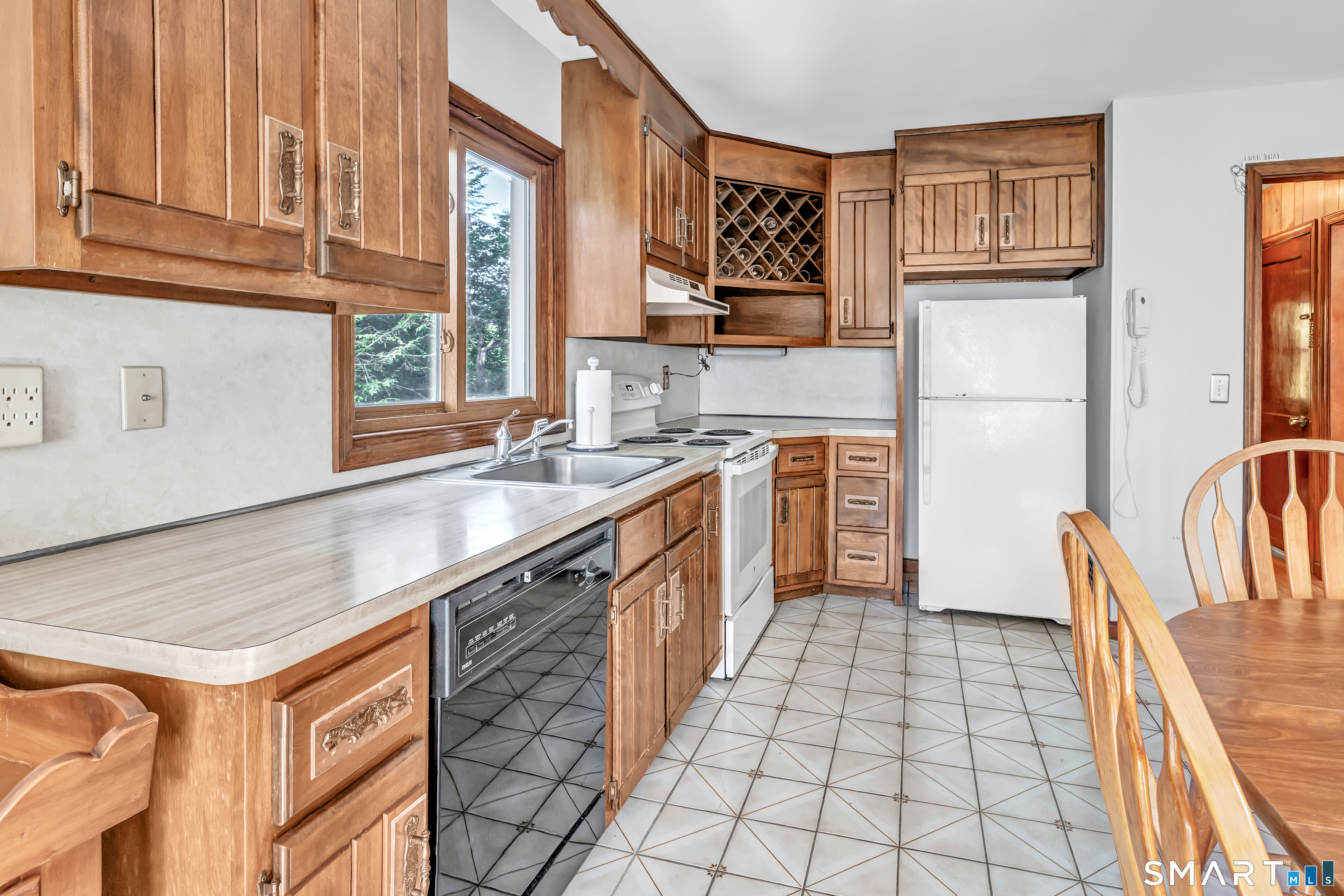 36 Romanock Place Fairfield CT 06824