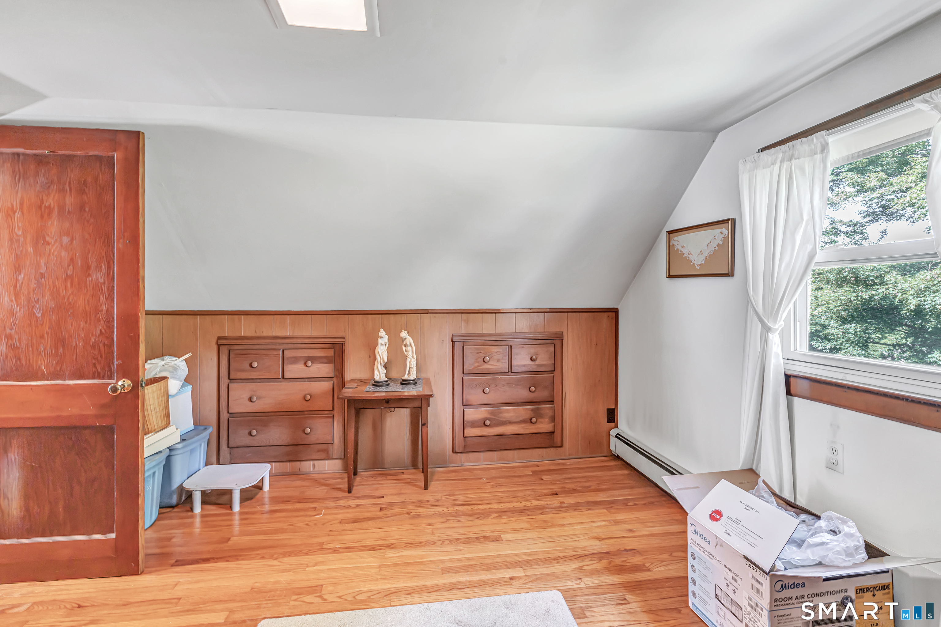 36 Romanock Place Fairfield CT 06824
