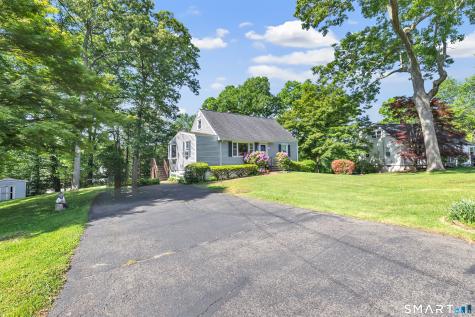 36 Romanock Place Fairfield CT 06824