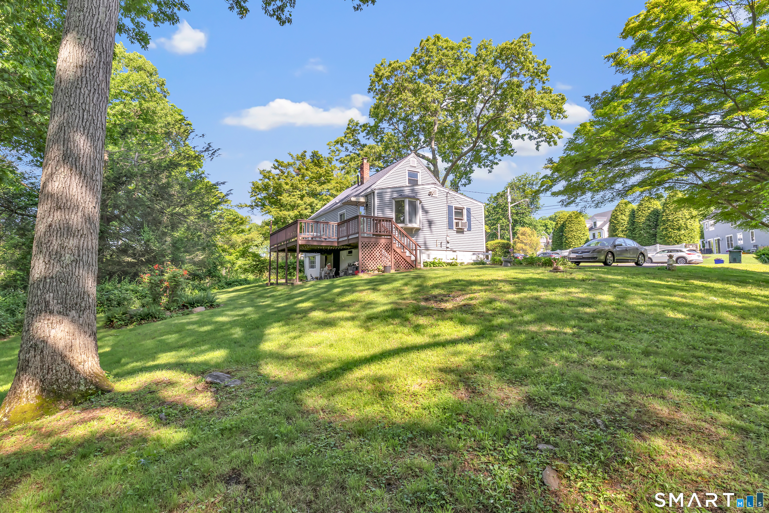 36 Romanock Place Fairfield CT 06824