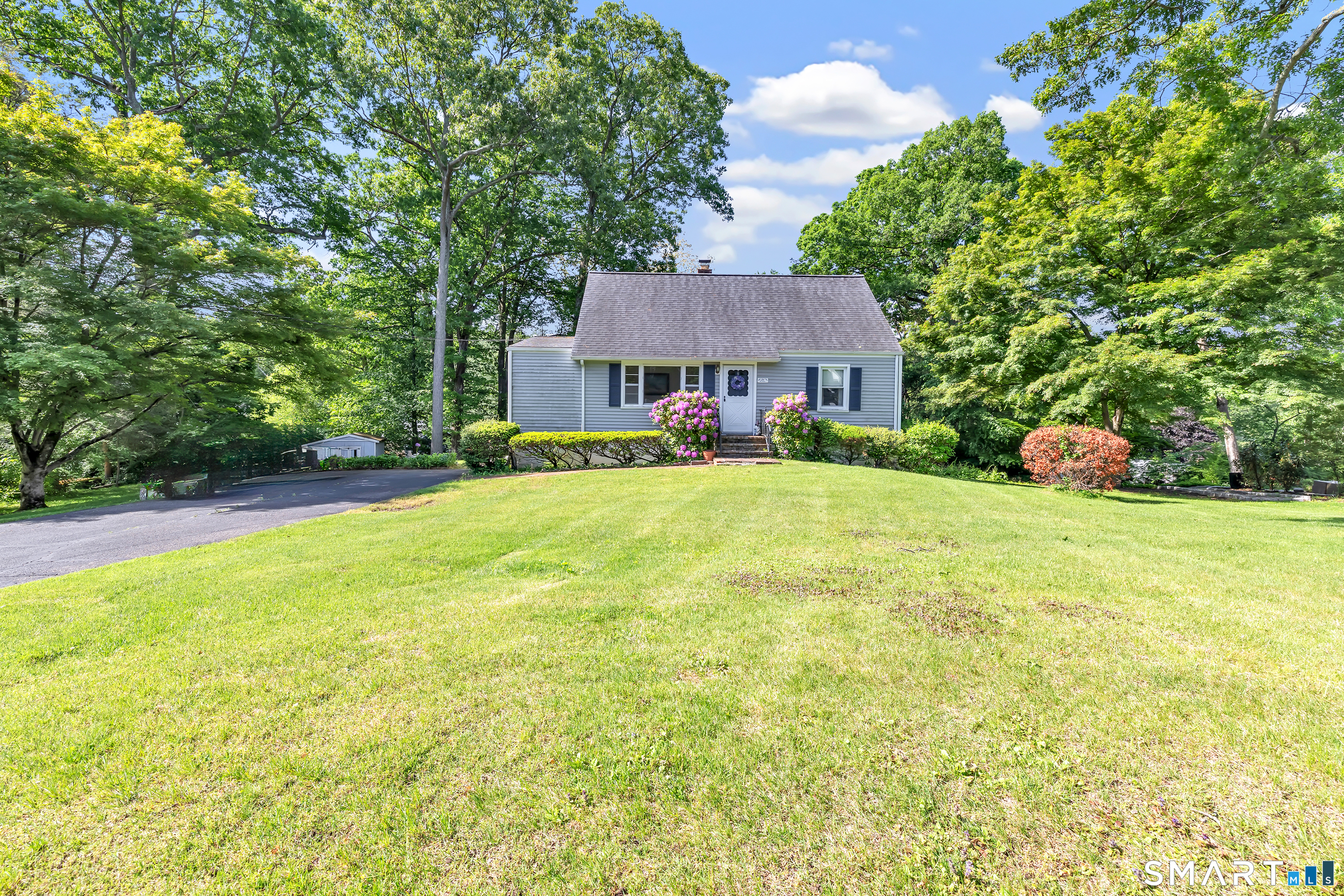 36 Romanock Place Fairfield CT 06824