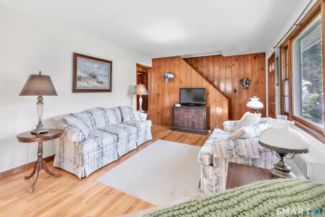 36 Romanock Place Fairfield CT 06824