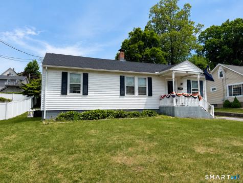 98 Washington Avenue Seymour CT 06483