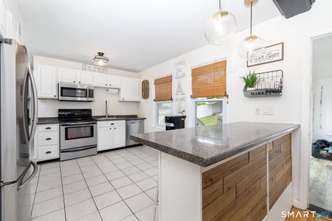 98 Washington Avenue Seymour CT 06483