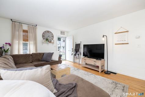 98 Washington Avenue Seymour CT 06483