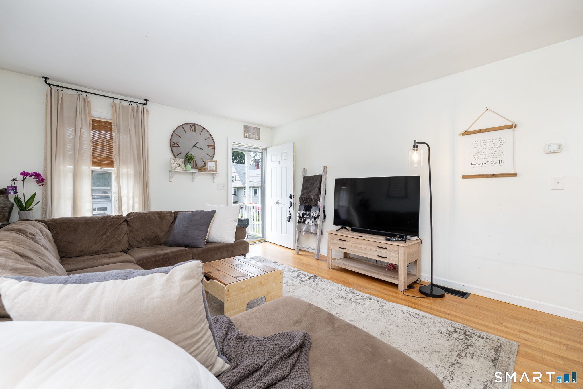 98 Washington Avenue Seymour CT 06483