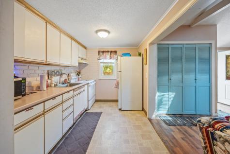 10 Walker Lane Marlborough CT 06447