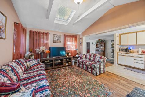 10 Walker Lane Marlborough CT 06447