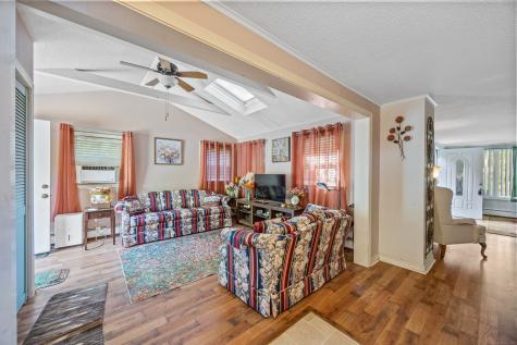 10 Walker Lane Marlborough CT 06447