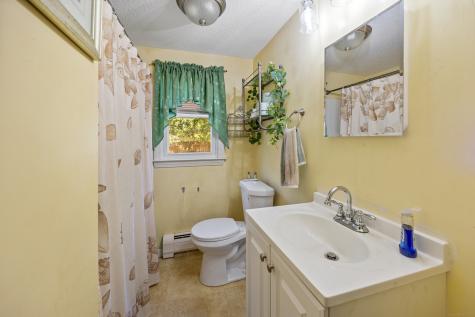 10 Walker Lane Marlborough CT 06447