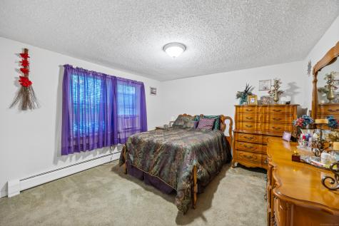 10 Walker Lane Marlborough CT 06447