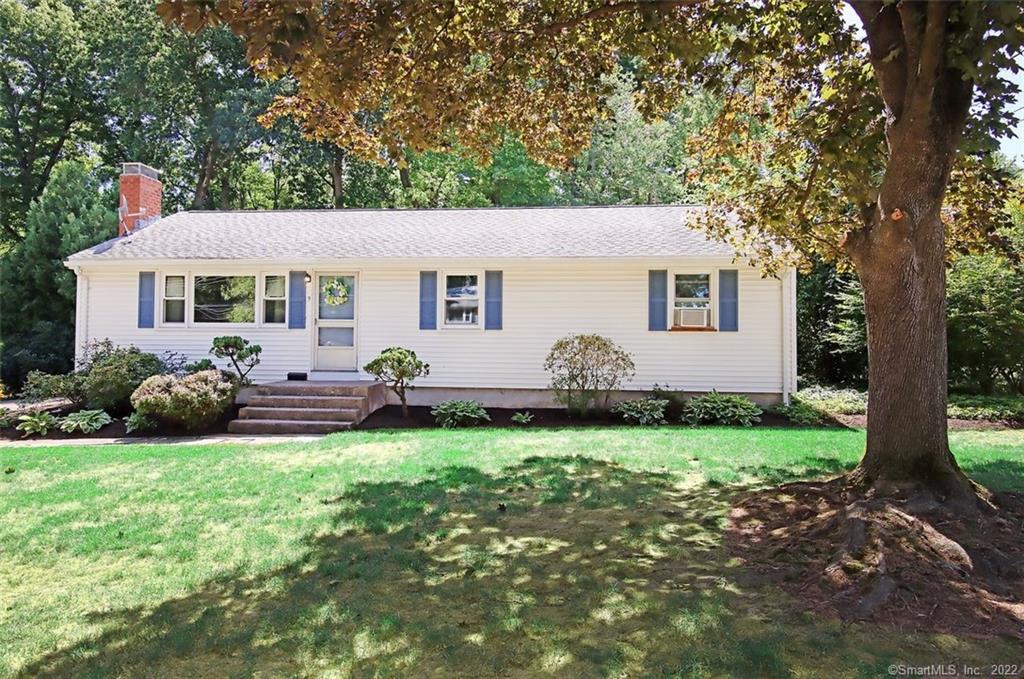 9 Vinlen Drive Windsor CT 06095