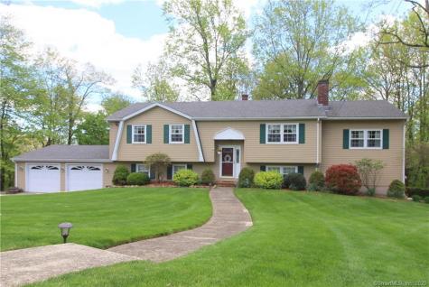 38 Stowe Court Hamden CT 06514