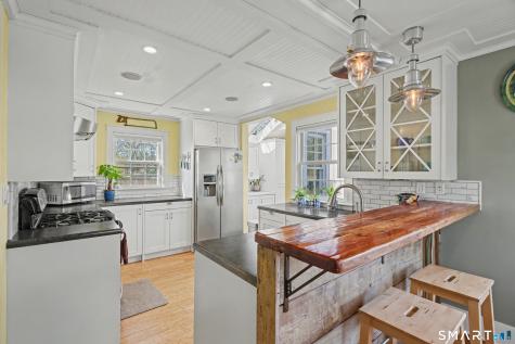 4 Dallas Street Hamden CT 06514