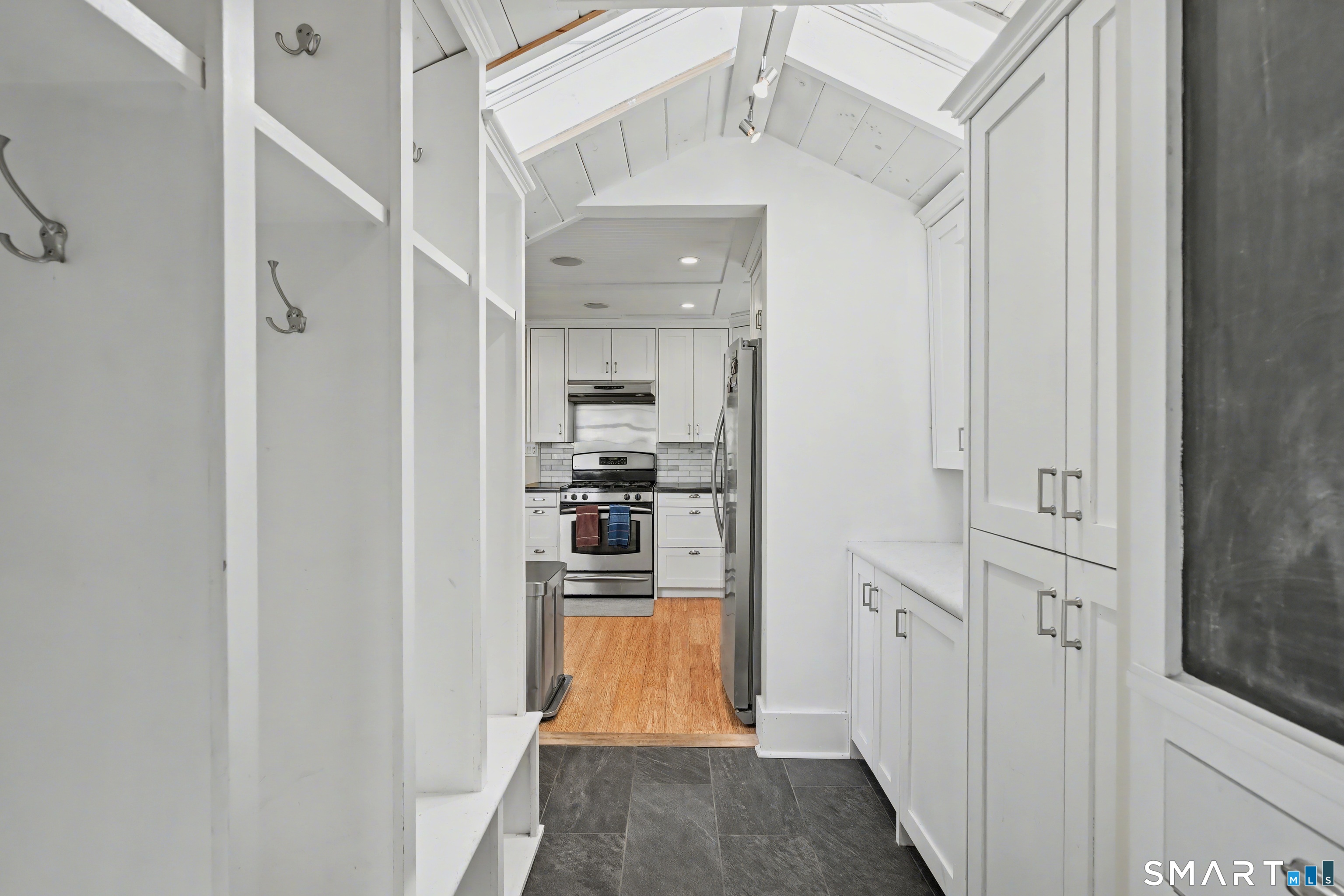 4 Dallas Street Hamden CT 06514