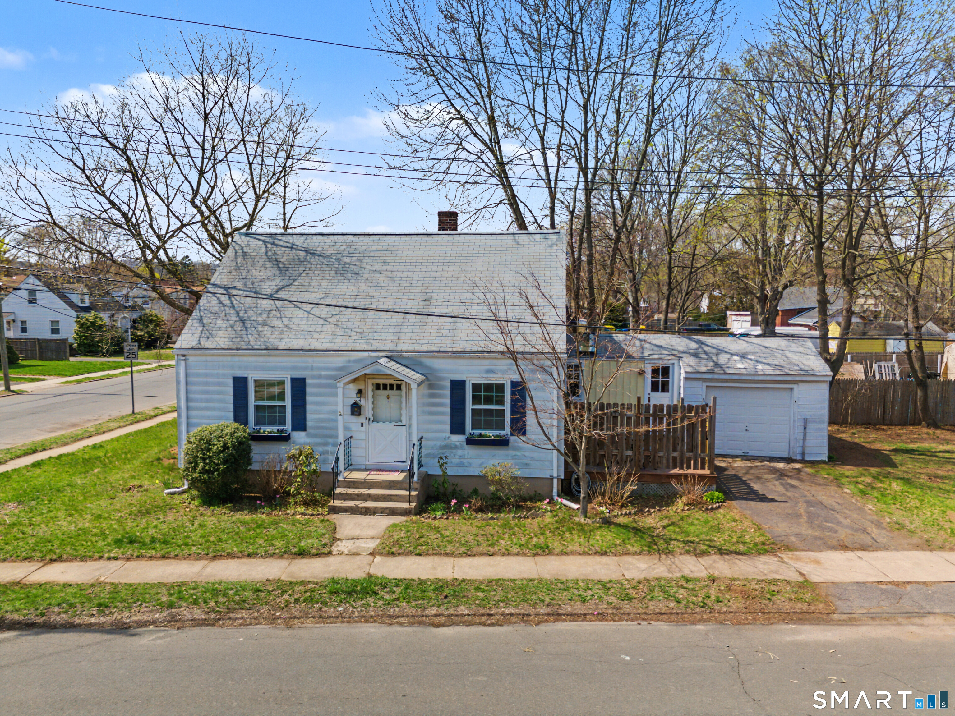 4 Dallas Street Hamden CT 06514