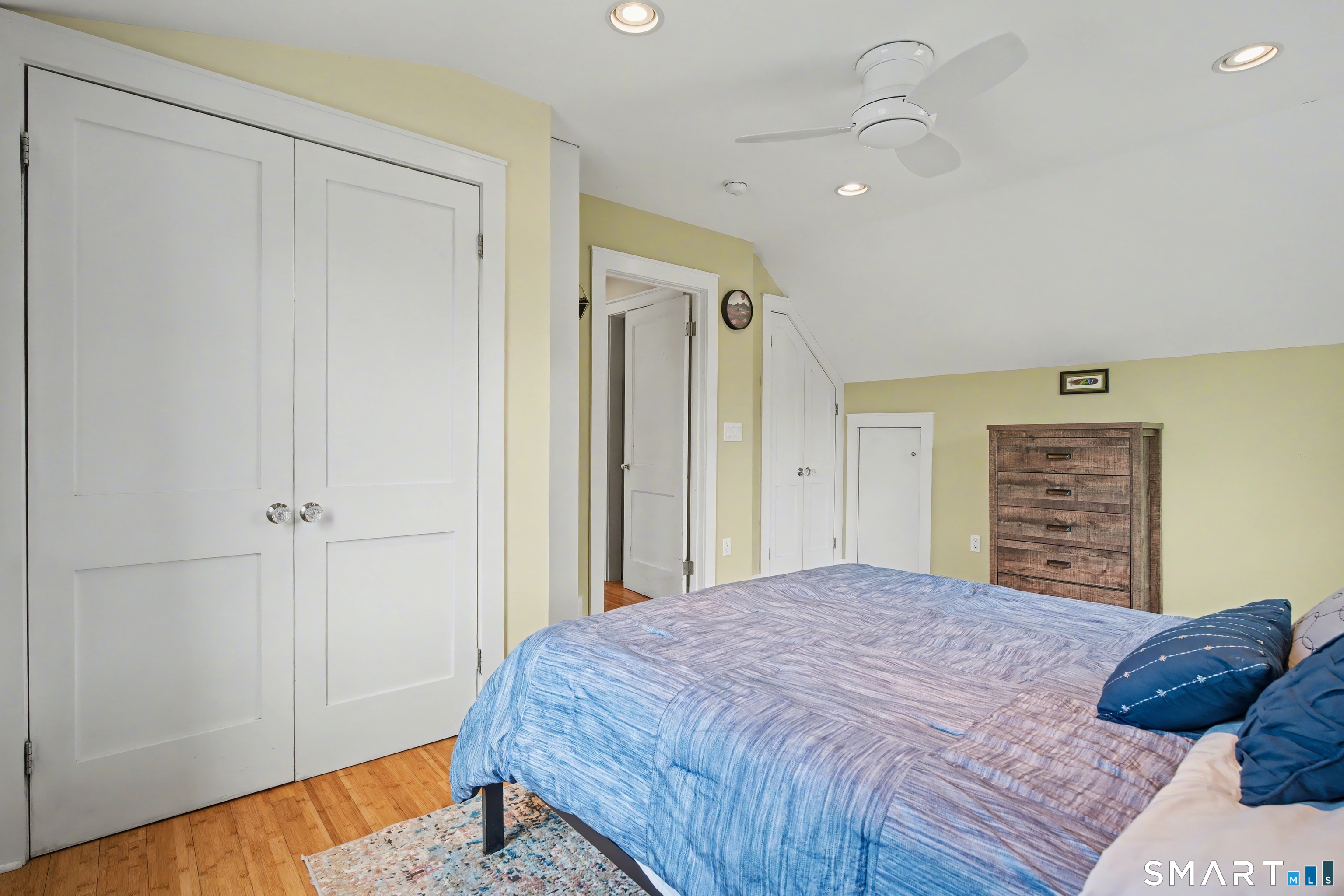 4 Dallas Street Hamden CT 06514