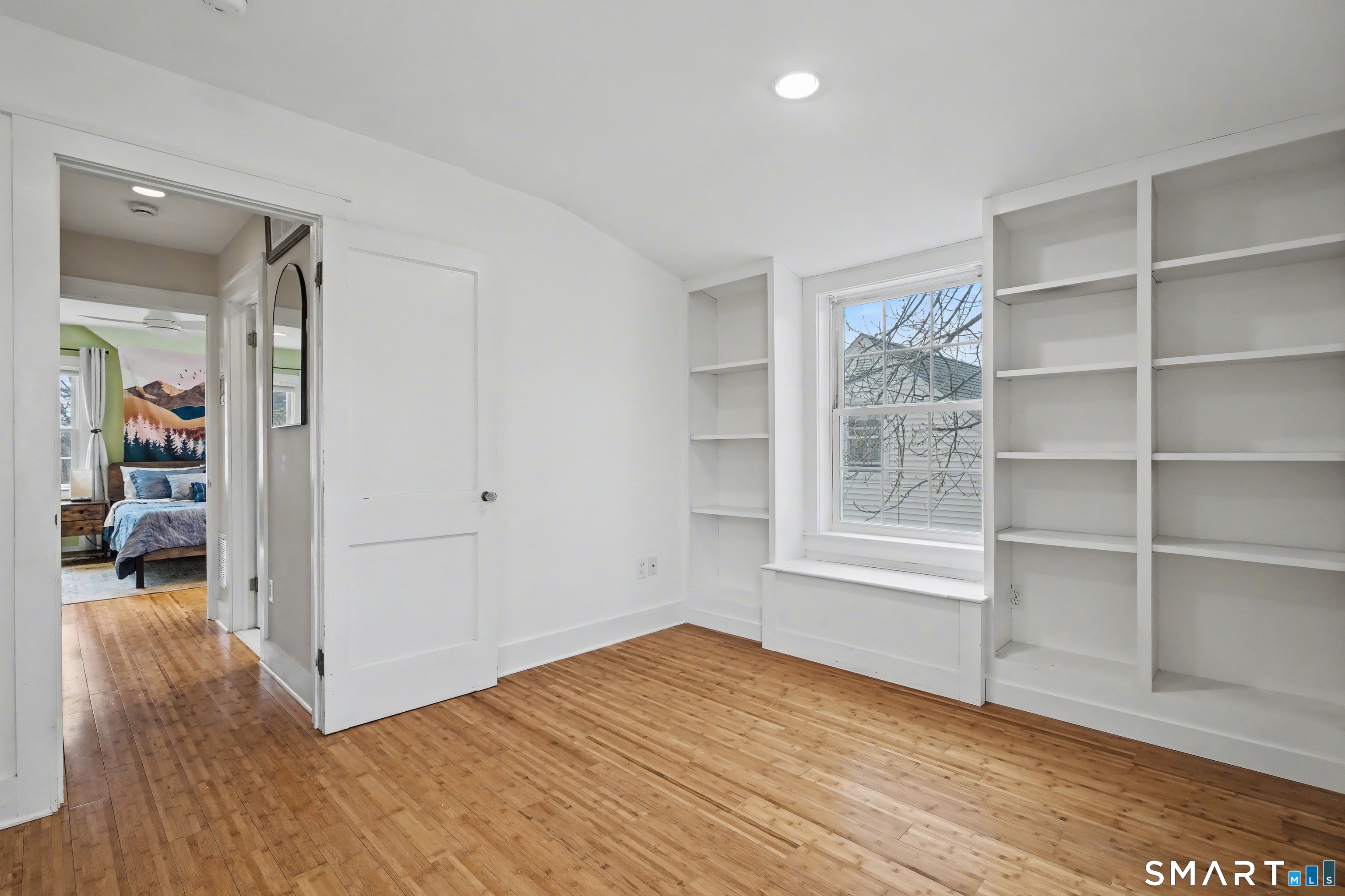 4 Dallas Street Hamden CT 06514