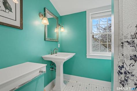 4 Dallas Street Hamden CT 06514